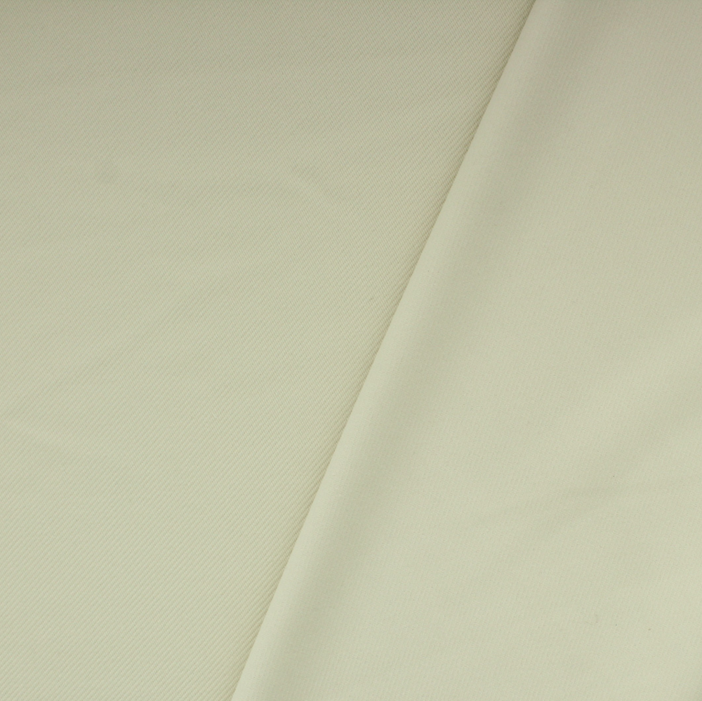 Lisa Winter farm - black