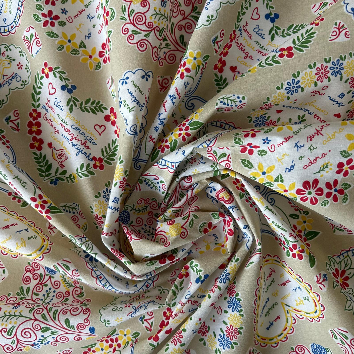 Popeline Estampado Namorados Bege
