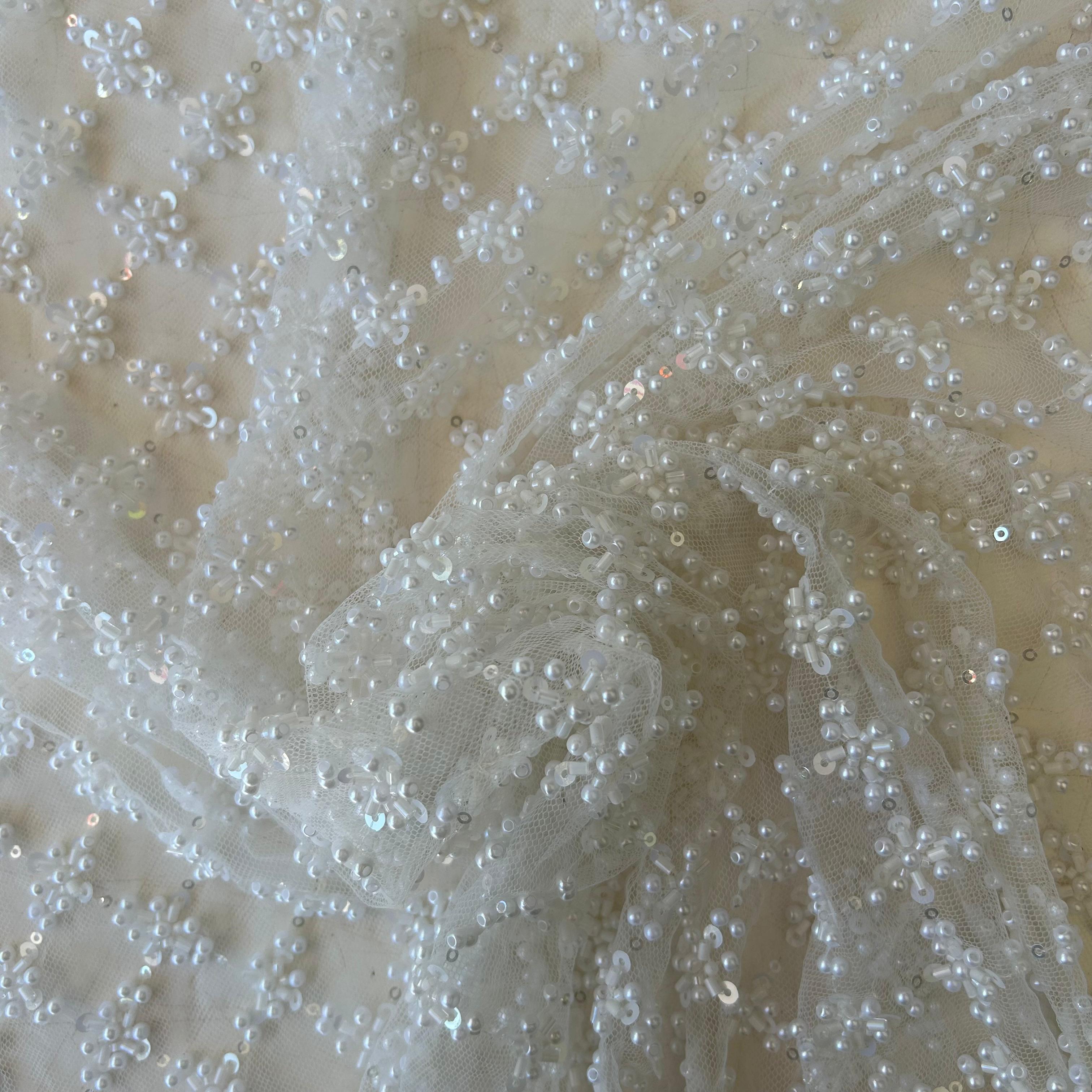 Renda de Cerimónia Bordada com Pérolas - Branco