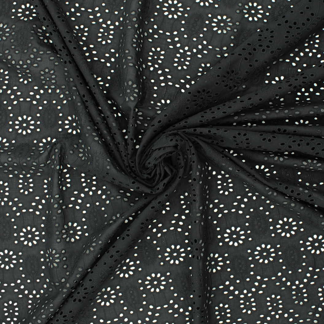 Bordado Inglês Liso Circular - Preto Bordado Inglês Tecido para Vestuário