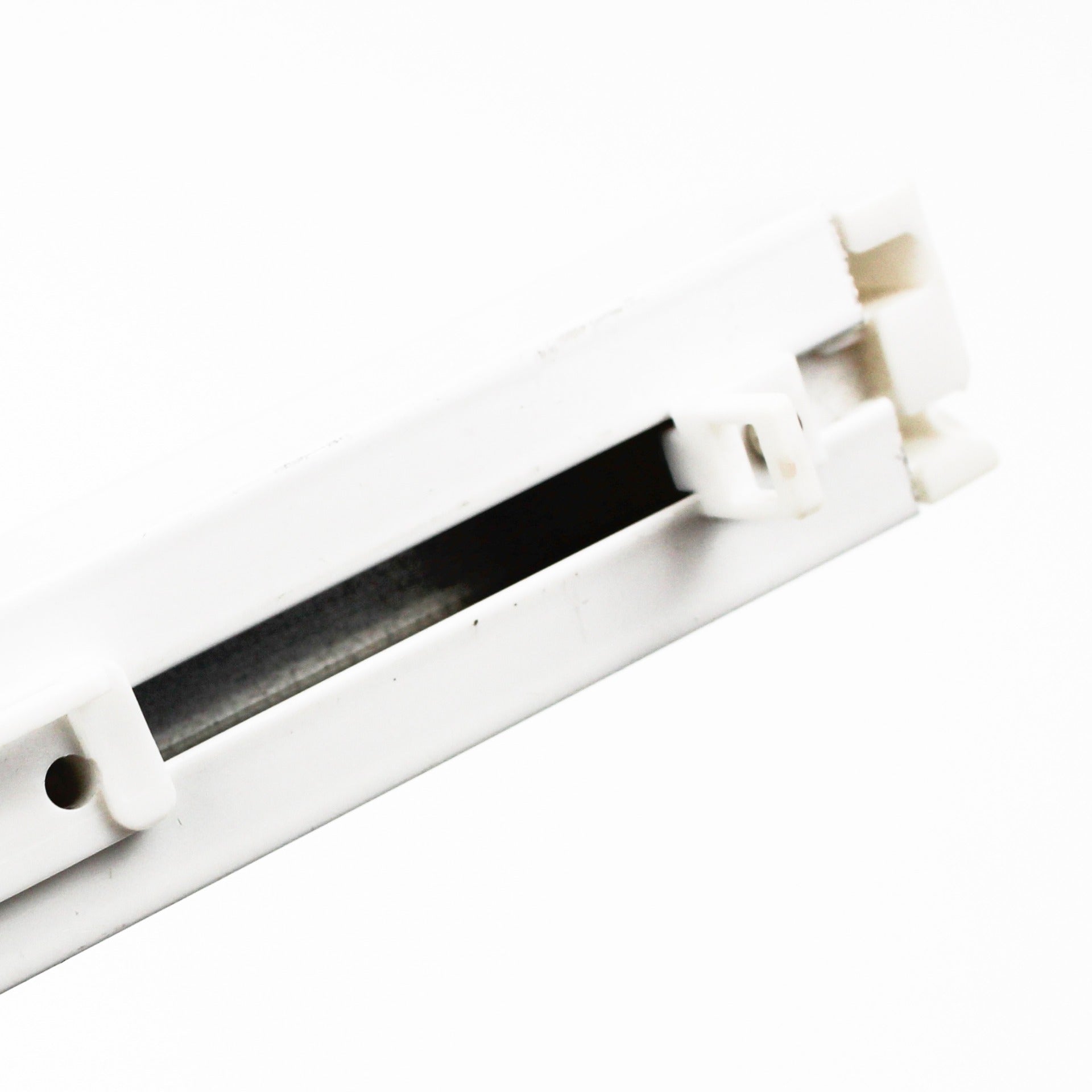 Calha 5000 - Branco com suporte ao tecto Calhas Feira dos Tecidos Online