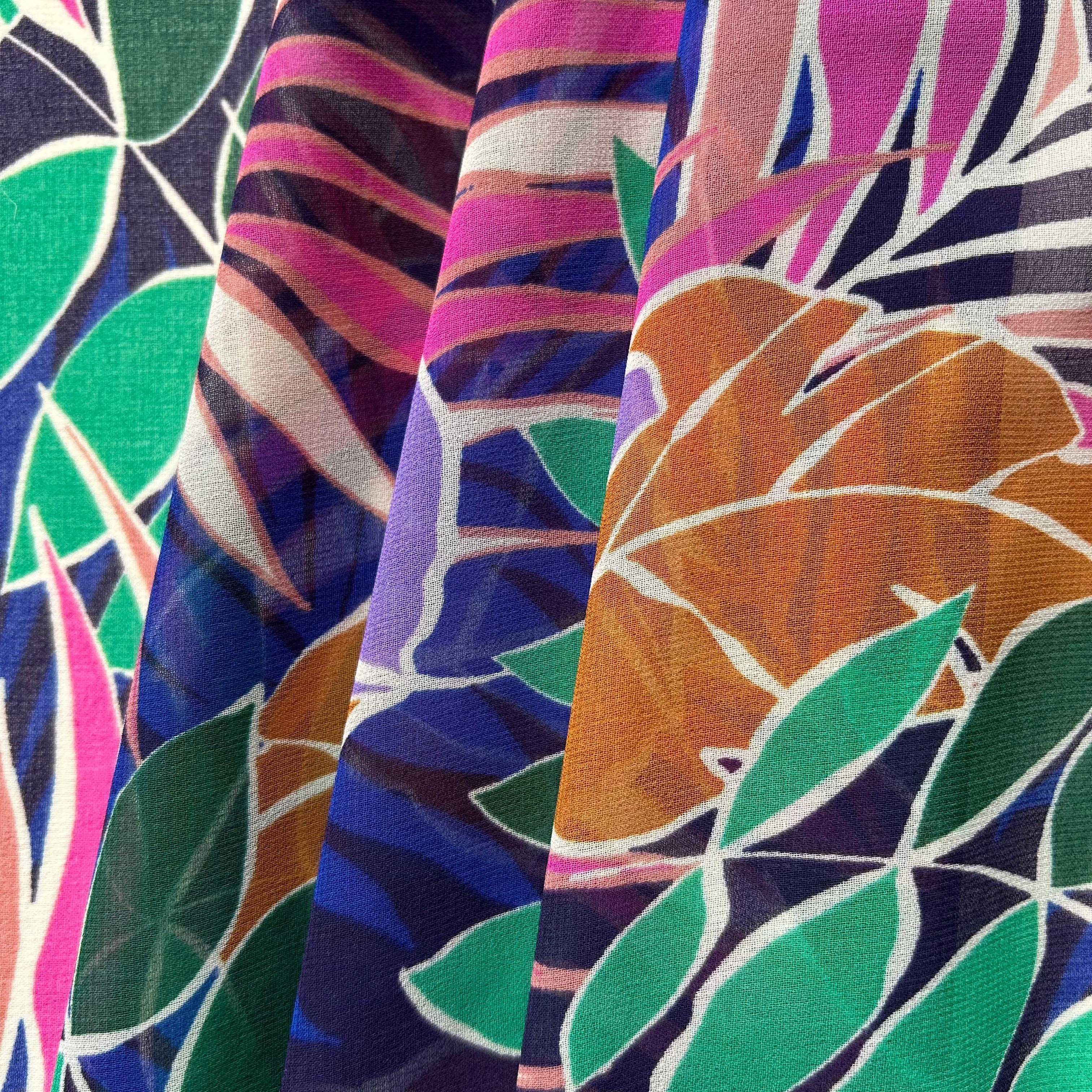 Camiseiro Estampado Floral Translúcido - Multicolor